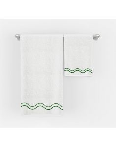green -double-wavy-border-towels-set