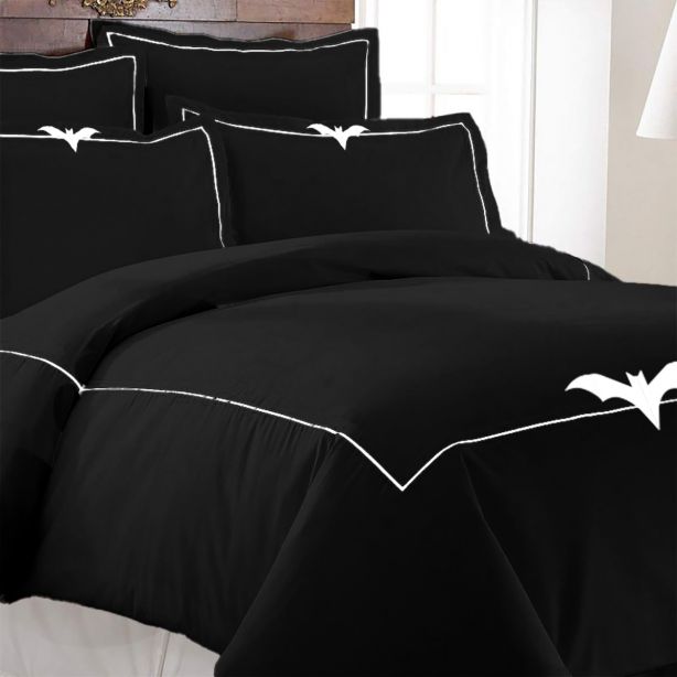 bat-embroidered-duvet-cover-set-black