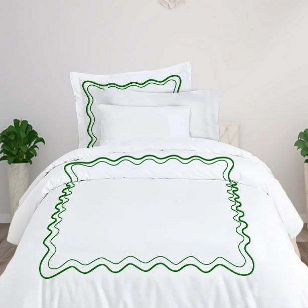 double-wavy-embroidered-duvet-set