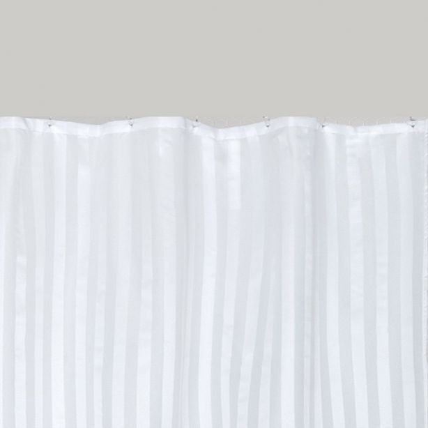 shower-curtain-stripe